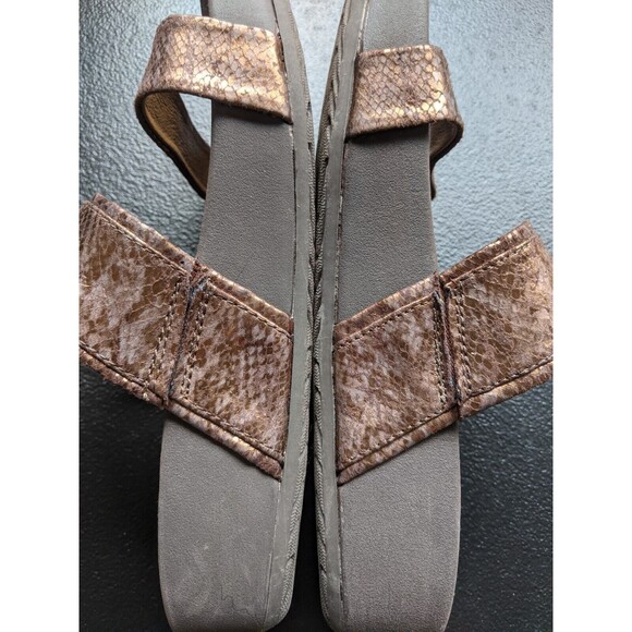 Bare Trap GEMINI Sandal Metallic Faux Snakeskin Slip On Spring Summer Size 7M - Picture 11 of 13